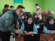 Anggota Komisi X DPR RI Kunjungi Sekolah di Kendal, Tanyakan Laptop Bantuan Sudah Dimanfaatkan atau Belum