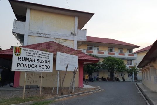 Menjadi Pionir Taat Hukum di Pondok Boro