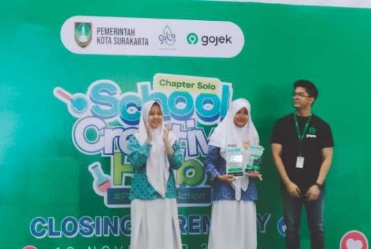 Siswa SMP Muhammadiyah PK Kottabarat Surakarta Raih Penghargaan Gojek School Creative Hub 2023 Se-Solo Raya
