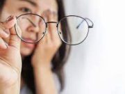 Tips Membersihkan Kacamata dari Kotoran Debu dan Minyak