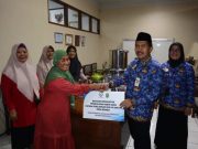 Dibantu Peralatan Produksi, Pengolah Abon Diminta Tingkatkan Produksi