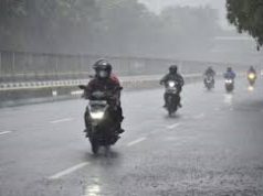Tips Berkendara Ketika Hujan
