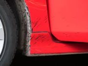 Tips Bersihkan Bodi Mobil dari Aspal yang Menempel