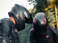 Tips Menghilangkan Bau Tak Sedap Pada Helm