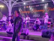 Berjoget dan Berdendang dalam Irama Keroncong di Taman Kedondong