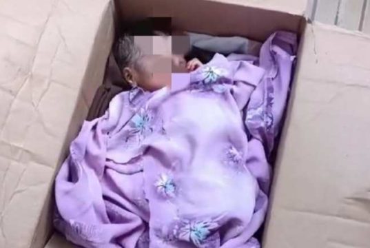 Bayi Dalam Kardus Gegerkan Warga Kaligangsa Kota Tegal