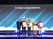 Sukses Berdayakan Warga Sekitar, Semen Gresik Raih TAMASYA Awards 2023 dari Dirjen Minerba Kementerian ESDM RI