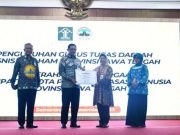 Pemkab Batang Terima Penghargaan Peduli HAM Tingkat Nasional
