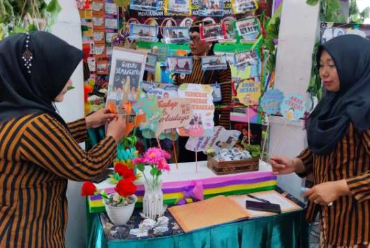 Hasil Panen Belajar dalam Konsep Bhineka Tunggal Ika Meriahkan Lokakarya Tujuh Pendidikan Guru Penggerak Angkatan 8 di Grobogan