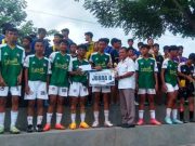 SD Kembang Arum 02 dan SMP Terang Bangsa Pemenang Turnamen Sepak Bola Danramil 01 Cup