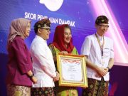 Pemkot Semarang Raih Penghargaan Implementasi Reformasi Birokrasi Tematik Terbaik dari KemenPAN RB