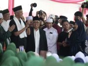 Insentif Guru Ngaji Usulan Ganjar Didukung Kiai se-Bekasi