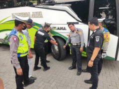 Satlantas Polres Kudus Cek Armada Bus untuk Nataru
