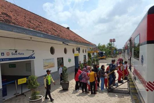 KA Batara Kresna Solo-Wonogiri Tingkatkan Pelayanan, Waktu Tempuh 85 Menit