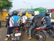 Awas Km 15 Pantura Semarang-Demak Macet, Belok Kiri Masuk Tol Sayung