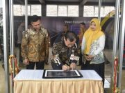 SMK Bhinneka Patebon Kendal Meluncurkan Kelas Industri Sepeda Motor Listrik