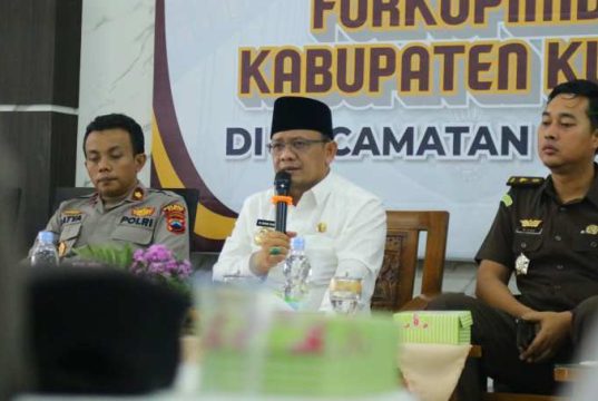 Kumpulkan Kades di Sembilan Kecamatan, Pj Bupati Pastikan Kondusifitas Wilayah Jelang Pemilu