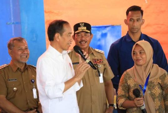 1.000 Warga Temanggung Juga dapat Terima Penyaluran Pangan Beras