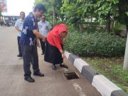 Penutup Saluran Air di Kota Semarang Banyak Dimaling