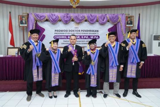 Dosen Prodi Pendidikan Bahasa Inggris Unissula Raih Doktor