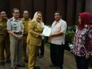 Pemkot Semarang Kembali Serahkan Ratusan Sertifikat Tanah Program PTSL