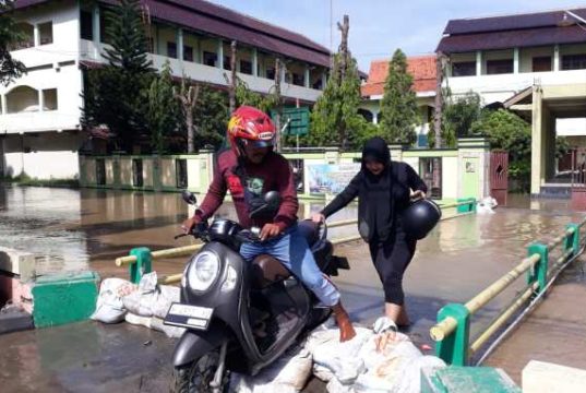 10 Wilayah Kelurahan di Kecamatan Kendal Terendam Akibat Luapan Sungai