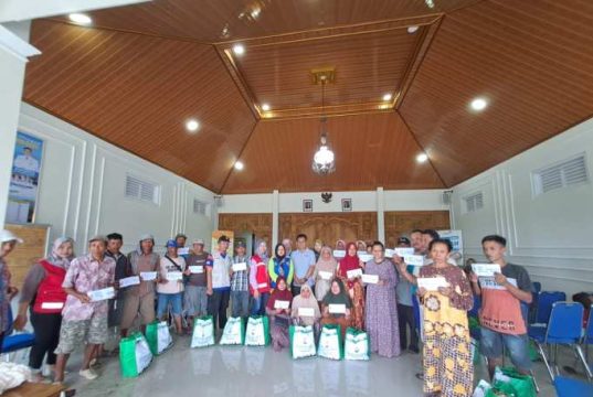33 Rumah Rusak Diterjang Angin Puting Beliung di Jepara