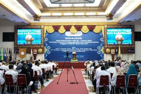 Kemendikbudristek Gelar Sosialisasi Pengangkatan dan Pemberhentian Anggota MWA UNS