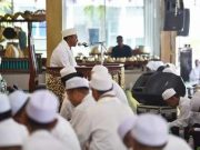 Ribuan Umat Ikuti Pengajian Akbar di Pendapa Kabupaten Pacitan
