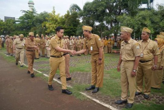 Bupati Minta ASN Jangan Berhenti Meningkatkan Kinerja dalam Memberikan Pelayanan yang Terbaik