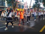 Hari Pers Nasional di Grobogan, Bupati dan Jajaran OPD Senam Bersama Wratawan