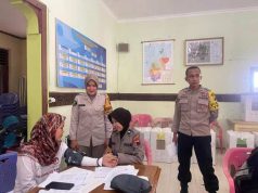 Agar Tidak Drop, Polres Jepara Berikan Pelayanan Kesehatan Penyelenggara Pemilu