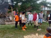 Pj Bupati dan Ketua DPRD Kudus Kompak Pantau Perbaikan Tanggul Kritis Sungai Wulan