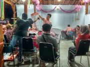 TPS 11 Kunden Blora Bernuansa Cinta, Bagikan Coklat untuk 100 Pencoblos Awal