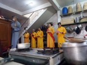 Jelang Imlek, Umat Tri Dharma Sembahyang Punggahan di Dapur Klenteng Umat Tri Dharma