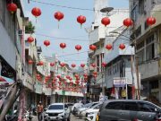 Kawasan Pecinan Semarang Meriah Sambut Taun Baru Imlek, 500-an Lampion Dipasang