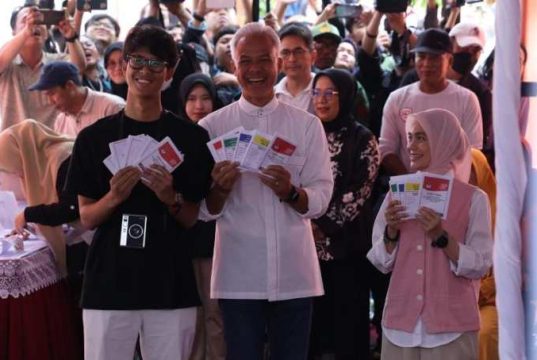 Nyoblos di Semarang, Begini Harapan Ganjar pada Pemilu 2024