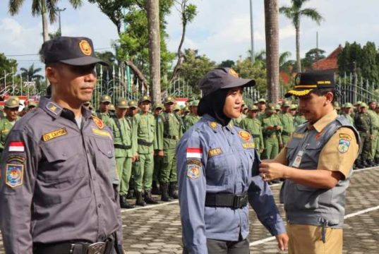 7.824 Anggota Linmas Diserahkan ke Polres Jepara, BKO Pengamanan Pemilu