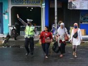 Jalur Demak-Kudus Lumpuh, Polres Jepara Terjunkan Personel di Lokasi Rawan Macet
