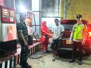 Patroli Gabungan Mengimbau Warga Jangan Bermain Petasan