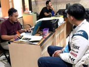 Pencuri Tas Ditangkap, Aksinya Terekam CCTV di Warung Jus Buah