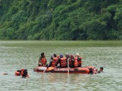 Curah Hujan Tinggi, Relawan PMI Kebumen Berlatih Water Rescue
