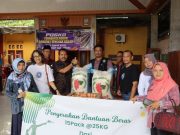 Peduli Bencana, Alumni Smansara 87 Bantu Korban Banjir Sowan Kidul