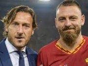 Roma Terbang Tinggi, Totti Angkat Topi