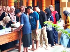 SMK Negeri 2 Ponorogo Bagikan 3,2 Ton Beras Zakat Fitrah