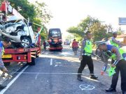Pecah Ban Hilang Kendali, Dua Orang Meninggal