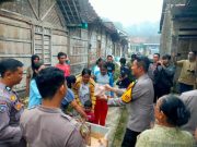 Kapolres Grobogan Bagi Takjil Bersama Jemaat GKJ Grobogan Pepanthan Pondok Dilanjutkan Buka Puasa