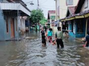 Diguyur Hujan Seharian, Karangasem Utara Batang Banjir