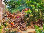 Warga Berharap Korban Tertimbun Tanah Longsor di Sambirejo Sragen Ditemukan Masih Hidup