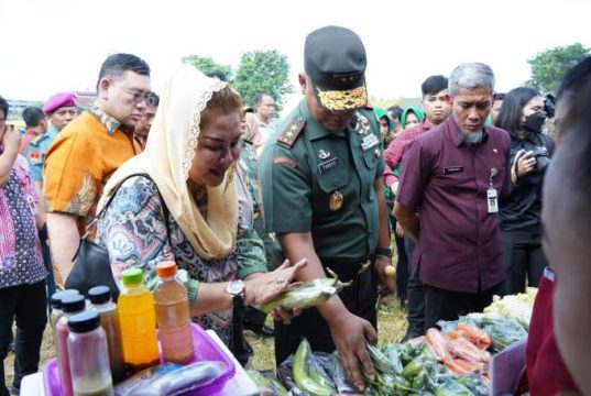 Berpartisipasi Dalam Gerakan Pasar Murah Kodam Diponegoro, Wali Kota Semarang Berharap Kolaborasi Terus Berlanjut